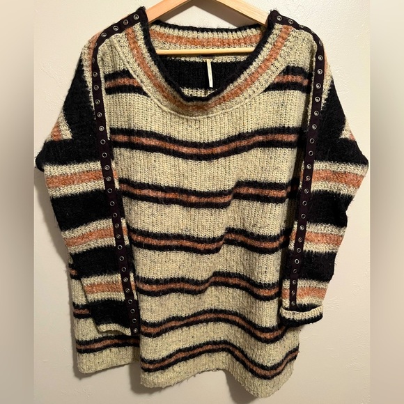 Free People Side Stripe Tunic Sweater Alpaca Blend Grommet Oversized - Picture 1 of 9
